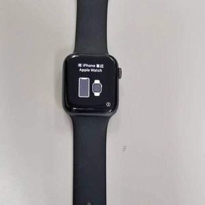 Apple Watch Series 4 Aluminum 44mm (CHECK COMMENTS
